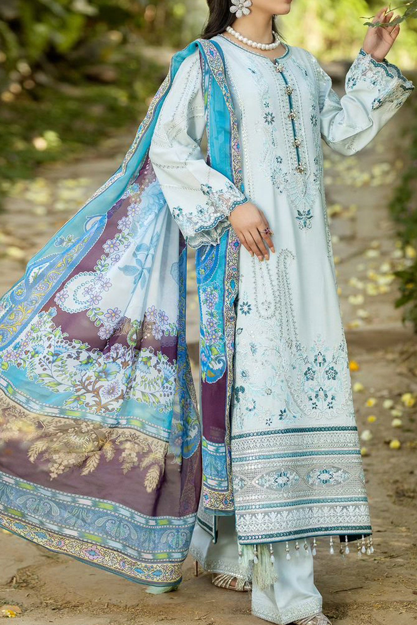 Jaan-E-Adaa By Imrozia Unstitched 3 Piece Luxury Emb Lawn Collection'2024-IPL-07-Zarafat