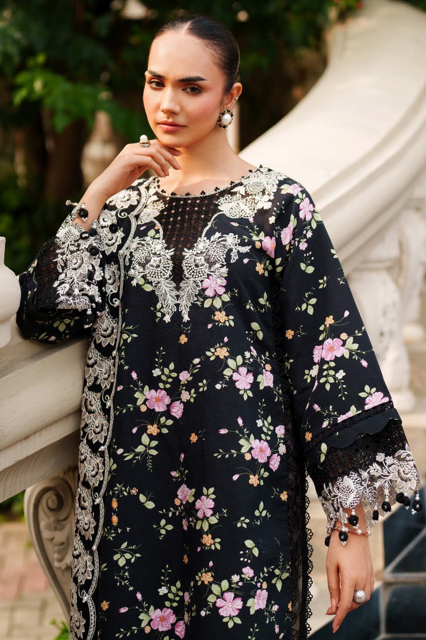 Ivy Bloom by Parishay Unstitched 3 Piece Winter Edit-01 Collection'2025-IW-01