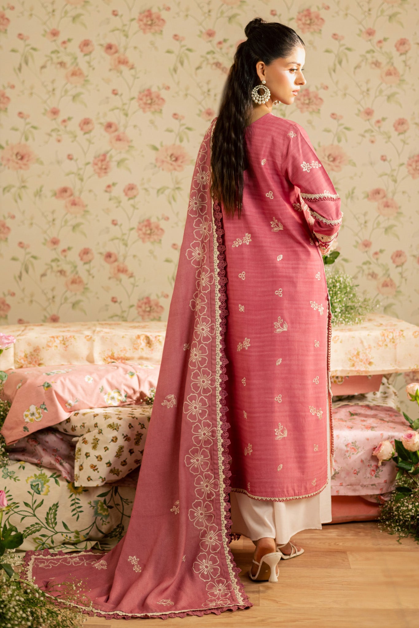 Kaia by Mahnur Unstitched 3 Piece Emb Winter Collection'2025-K-13