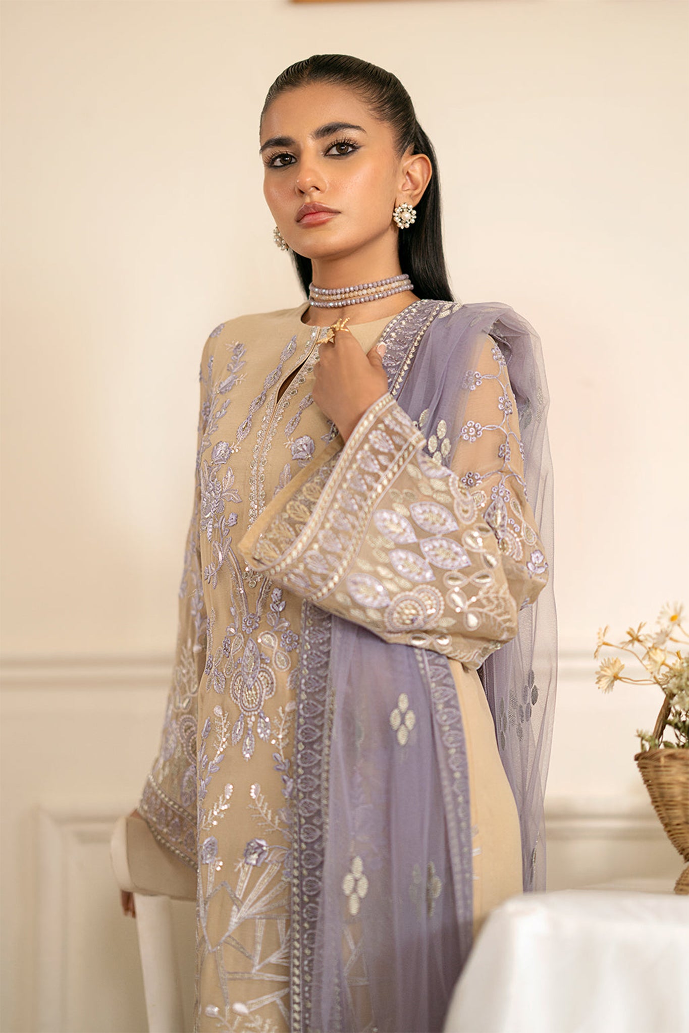 Meharbano - Kuch khas By Flossie Unstitched 3 Piece Festive Formals Vol-16 Collection'2024-E-206-Ilana