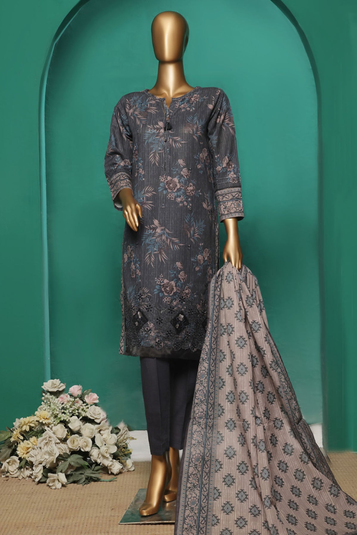 HZ Stitched 3 Piece Emb Khaddar Vol-03 Collection'2024-KE-931
