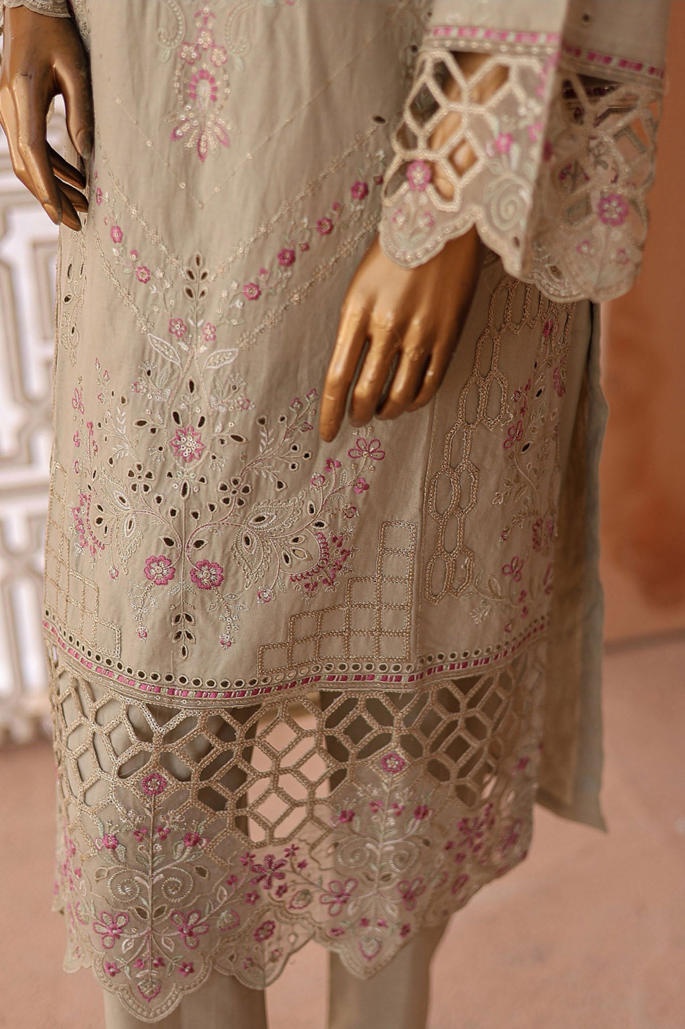 Bin Saeed Stitched 3 Piece Luxury Emb Lawn Collection'2024-LF-651-Beige