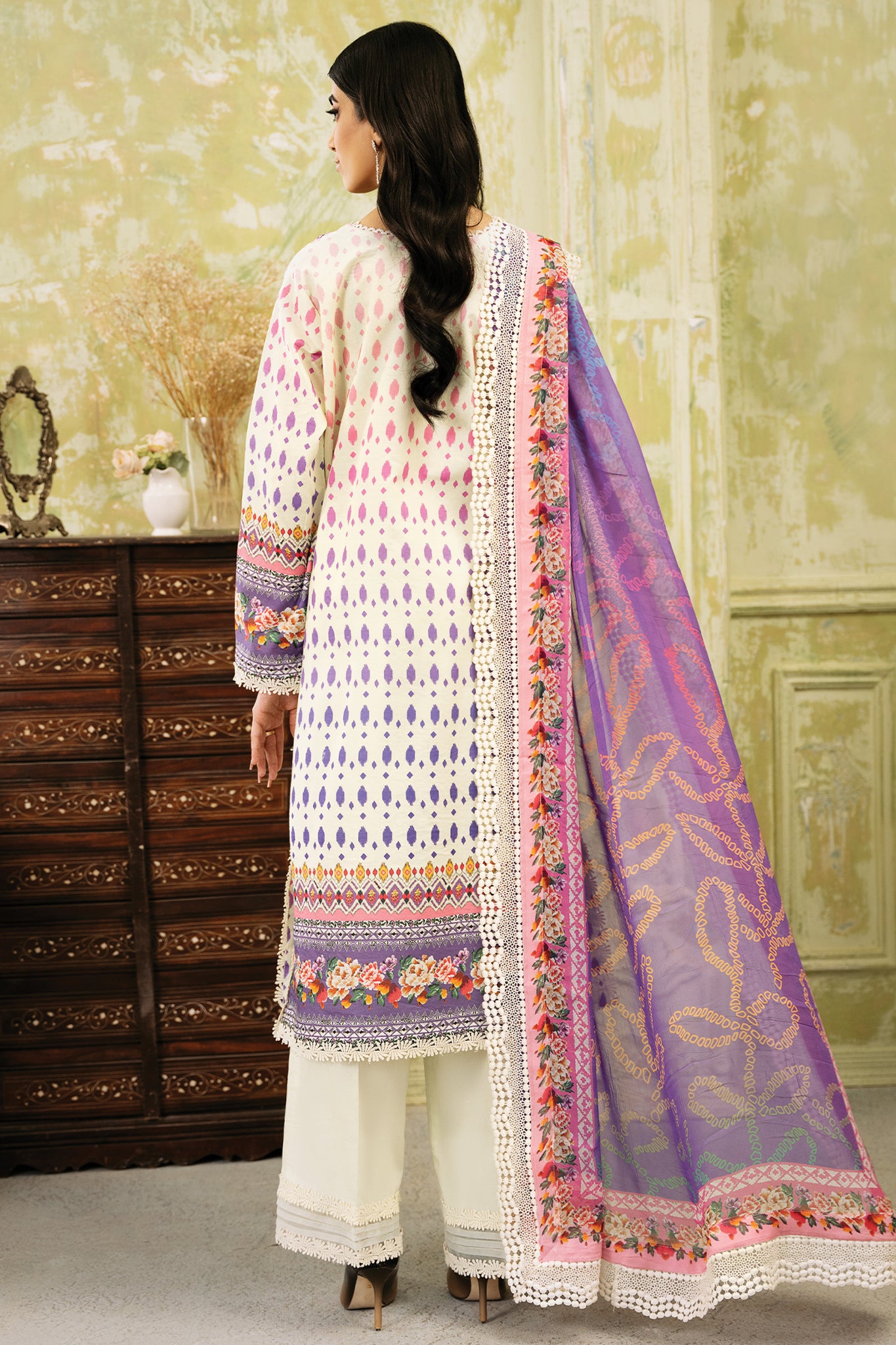 Flora by Rohenaz Unstitched 3 Piece Printed Lawn Collection'2024-RNP-06-B