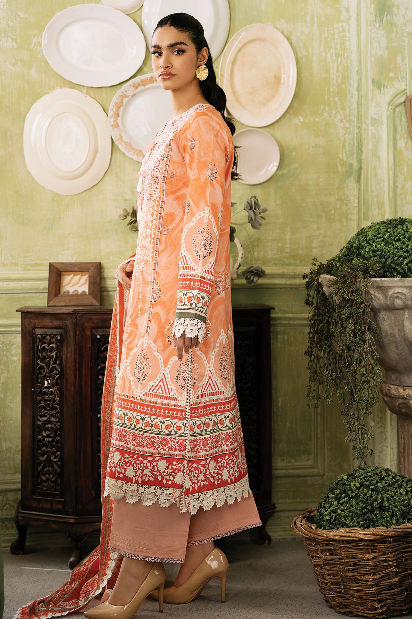 Flora by Rohenaz Unstitched 3 Piece Printed Lawn Collection'2024-RNP-07-A