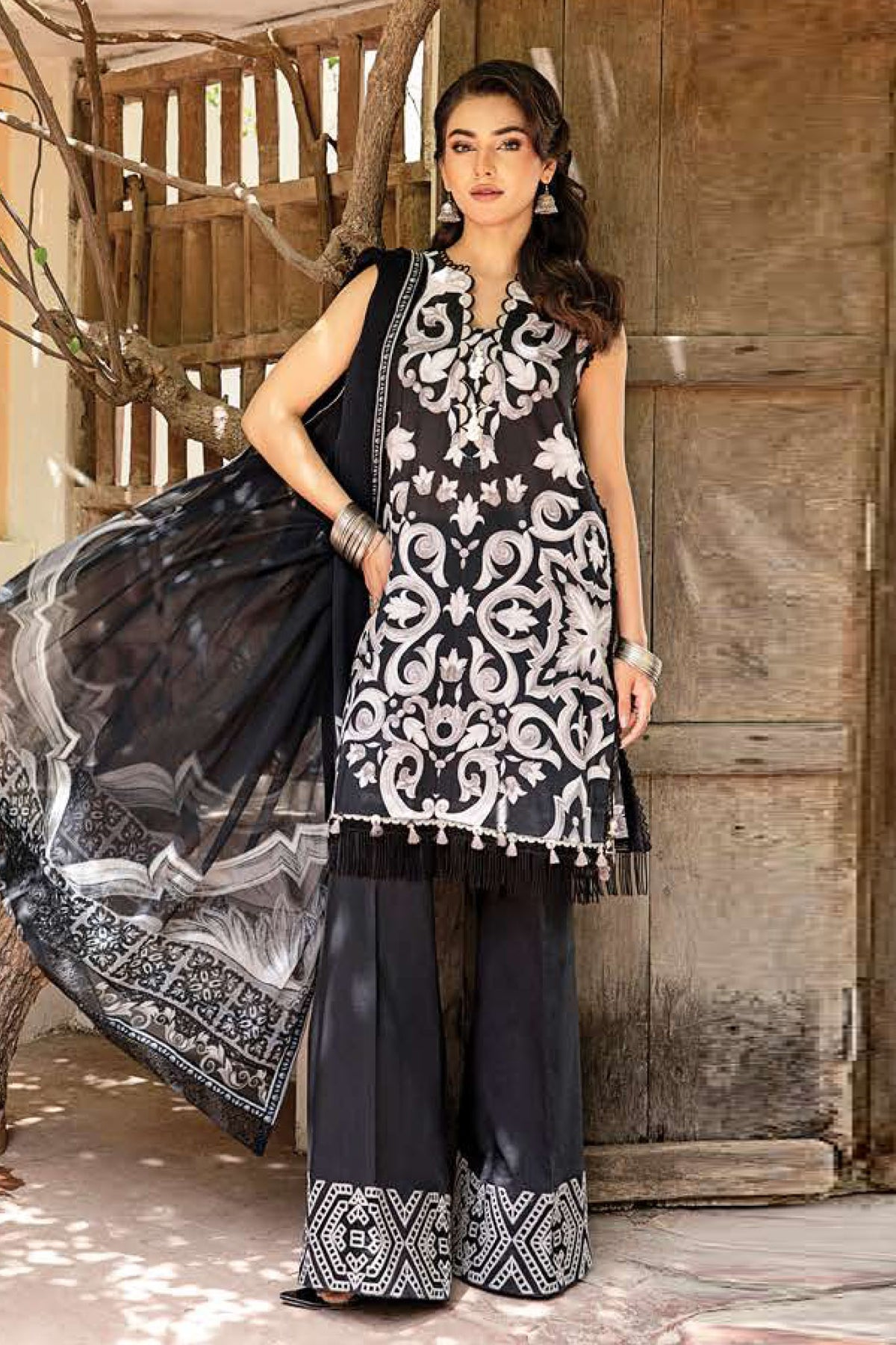 M.Basic by Maria B Unstitched 3 Piece Eid II Lawn Collection'2025-MB-904-B