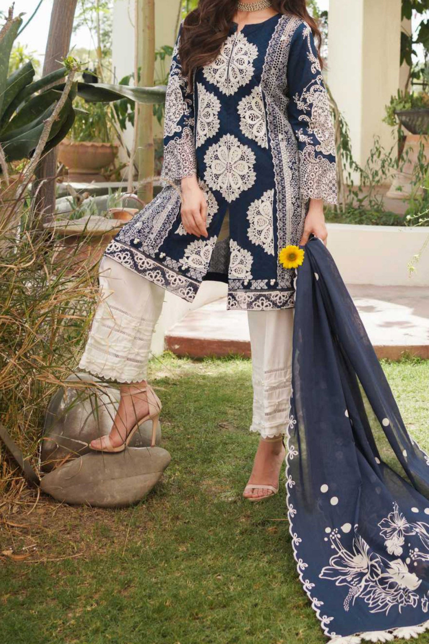 Manara Unstitched 3 Piece Luxury Emb Lawn Collection'2024-ML-01-Sapphire