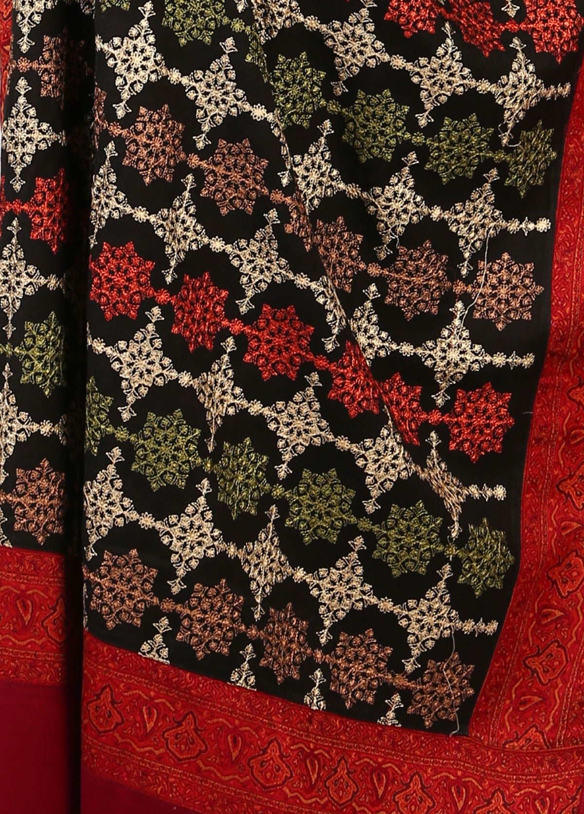 Mominas Jacquard Patchwork Sitara Jaal Shawl - Black Base & Maroon Border
