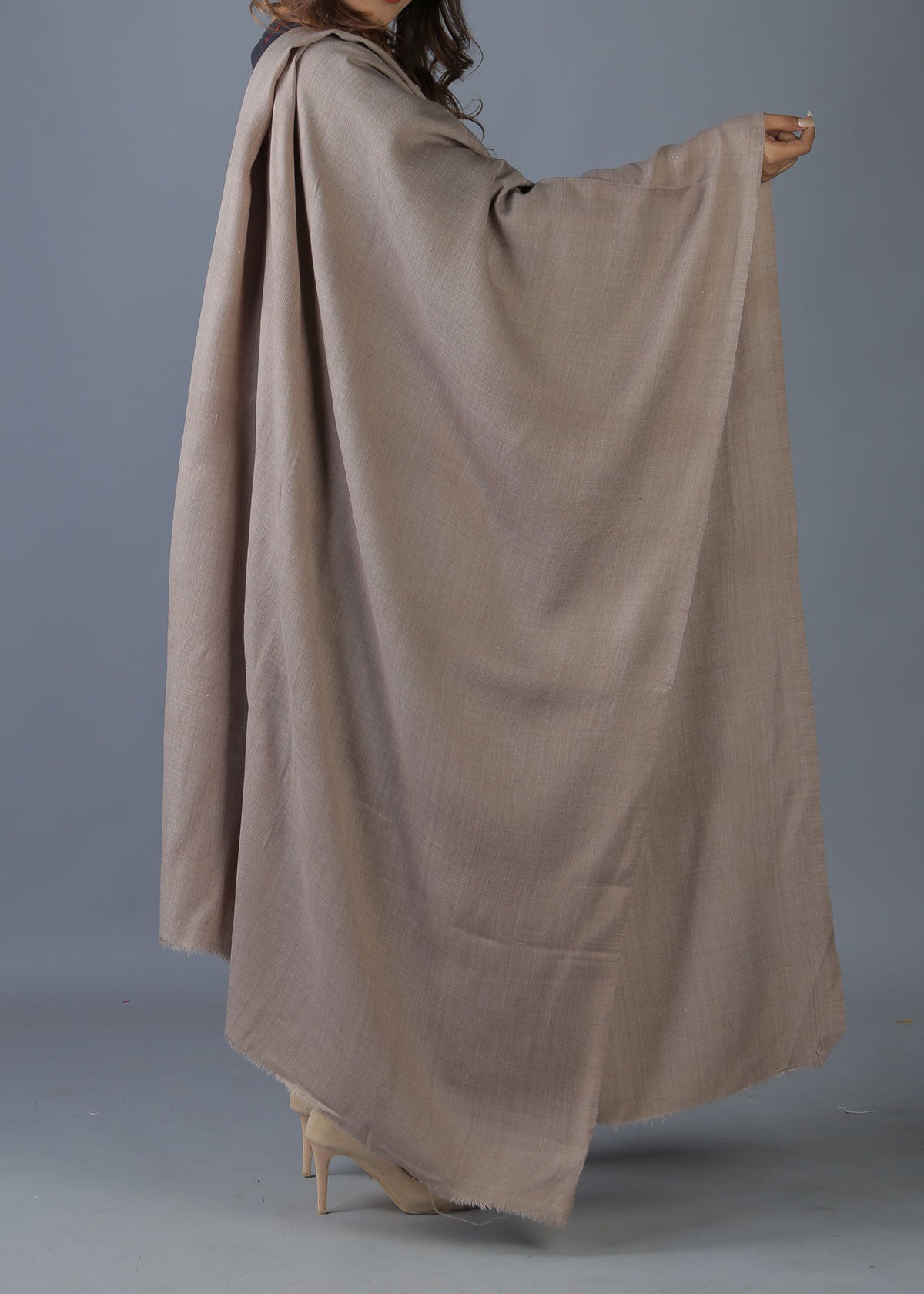 Mominas Mominas Plain Shawl - Pastel Grey