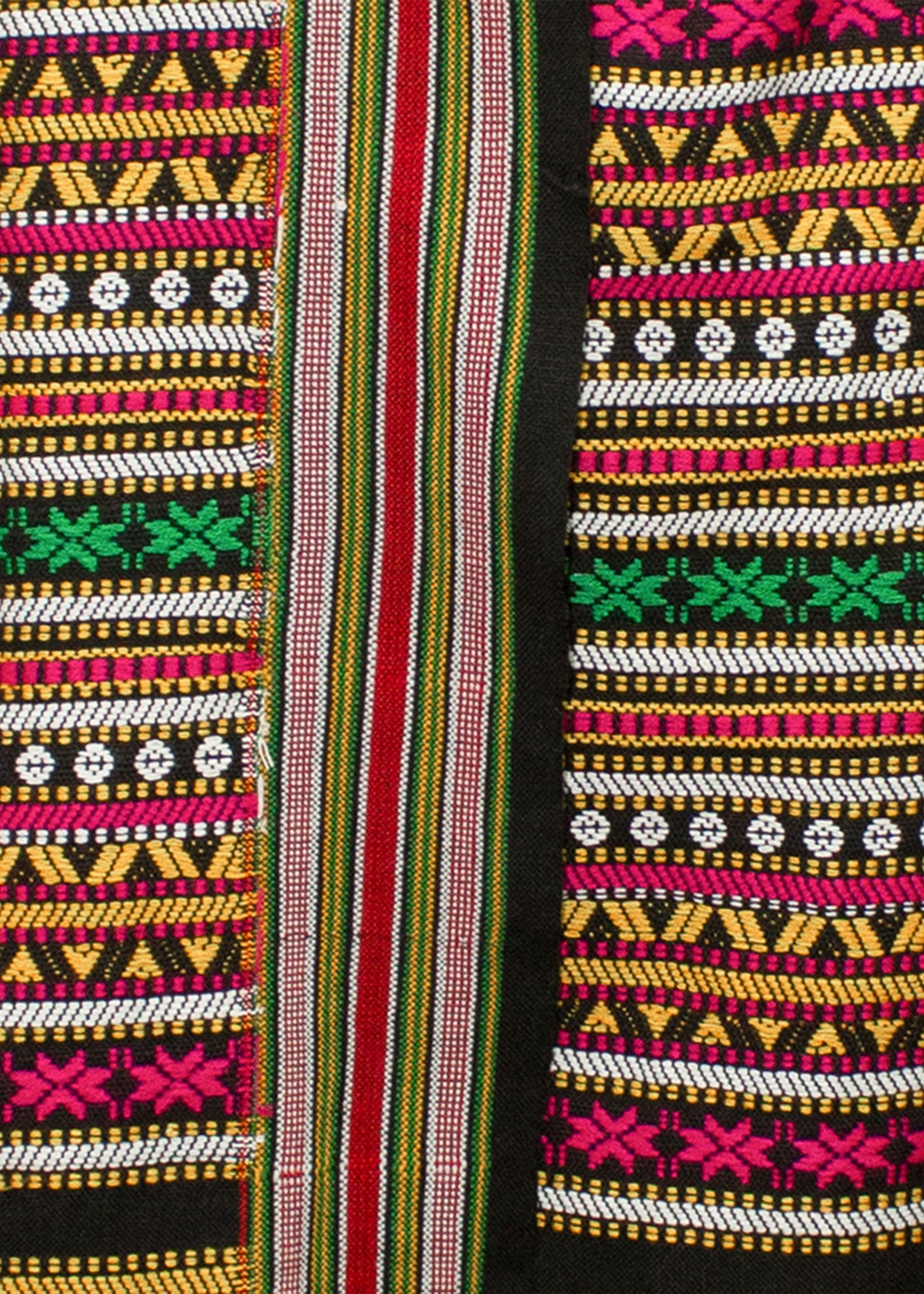 Mominas Timeless HyderabadiTharri: Pink with Black Base