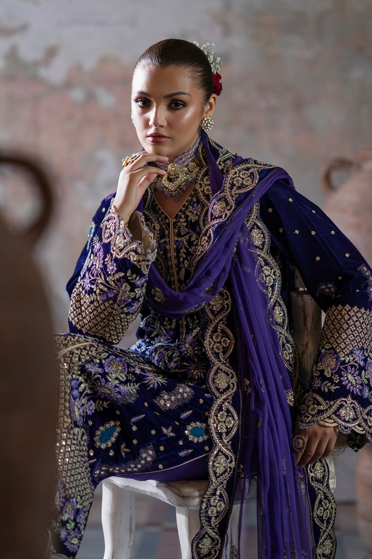 Saanjh By Emaan Adeel Unstitched 3 Piece Velvet Edit Collection'2024-Aroosh