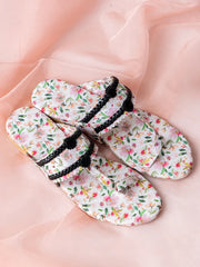 TJK Designs Kolapuri Collection'2025-Oeillet Kholapuri