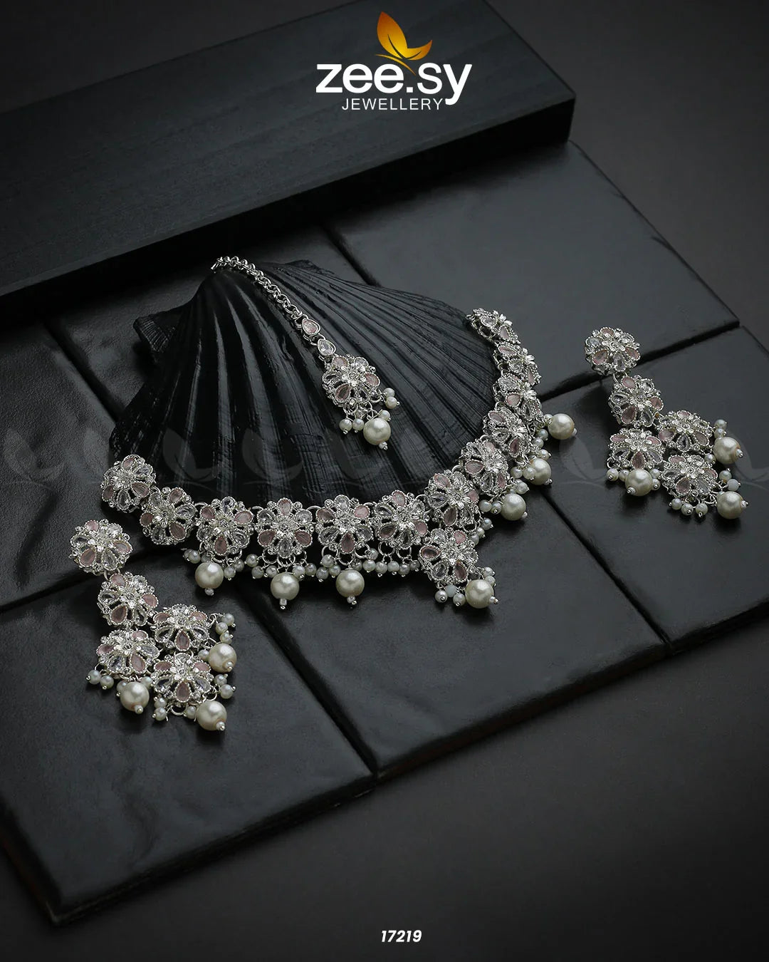 Magnolia Glimmer Necklace Silver Pink - Zeesy Jewellery
