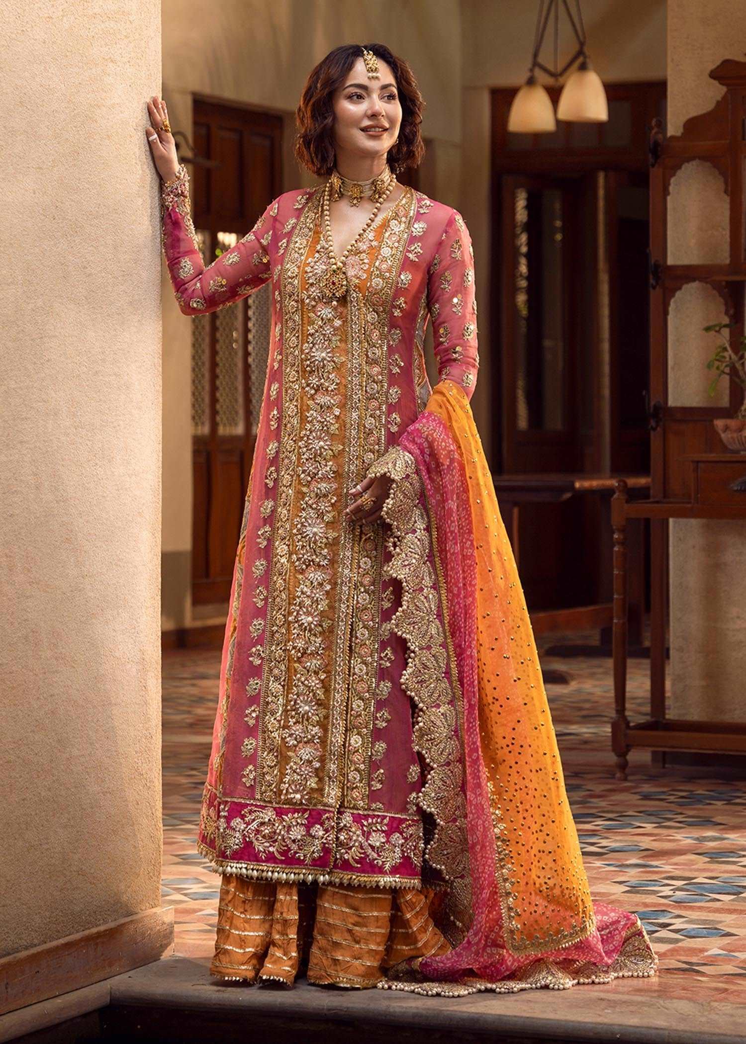 Aik Jhalak by Crimson Unstitched 3 Piece Wedding Collection'2022-04-Mehndi Galore