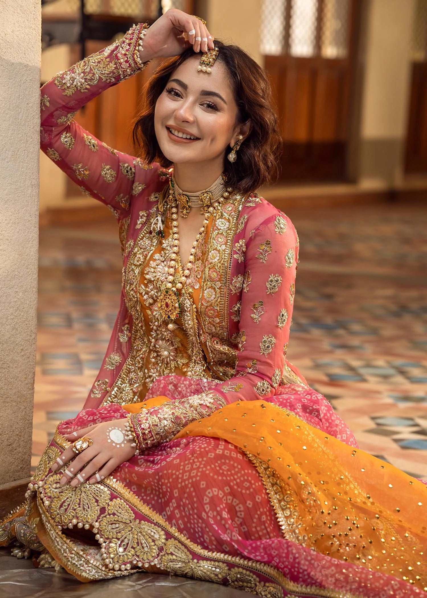 Aik Jhalak by Crimson Unstitched 3 Piece Wedding Collection'2022-04-Mehndi Galore