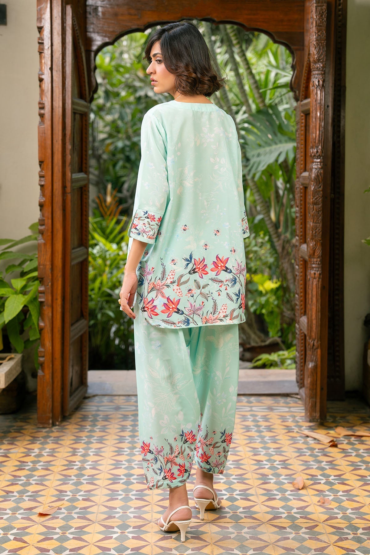 Shomi nairah
