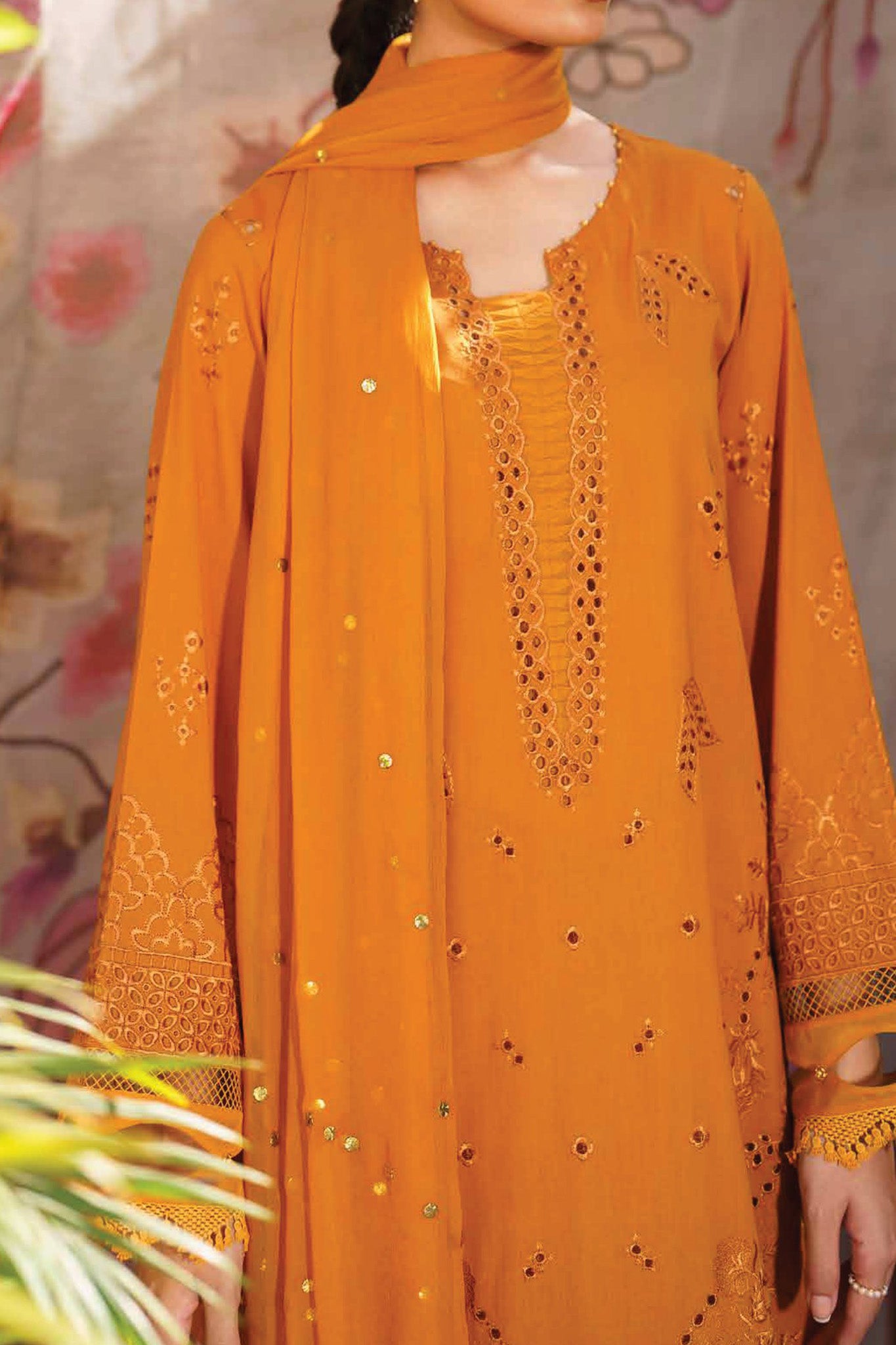 Dhoop Kinaray Bazaar Series By Nureh Unstitched 3 Piece Emb Lawn Collection'2024-NS-138