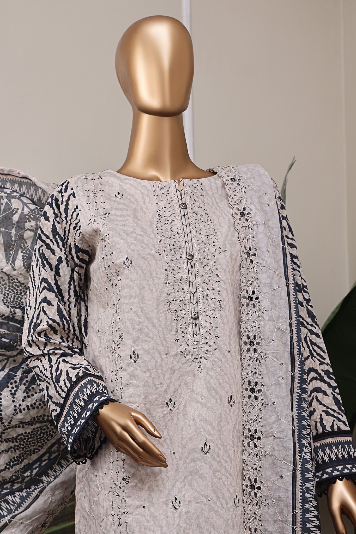 HZ Premium Unstitched 3 Piece Emb Lawn Vol-06 Collection'2025-PEC-538