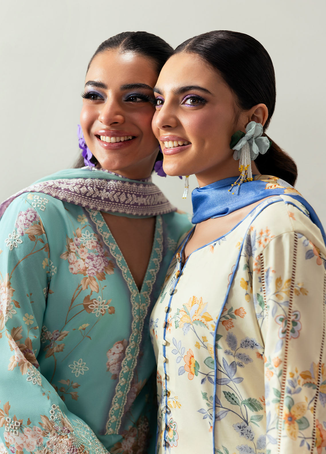 Gulaal Stitched 3 Piece Basic Lawn Collection'2025-Celia