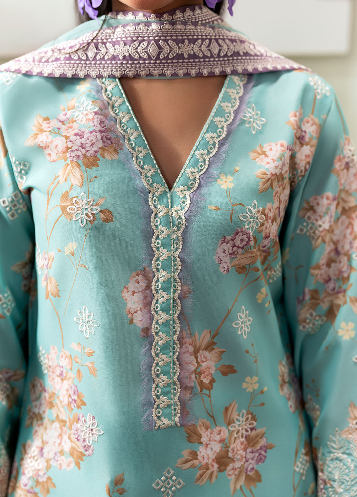 Gulaal Stitched 3 Piece Basic Lawn Collection'2025-Celia