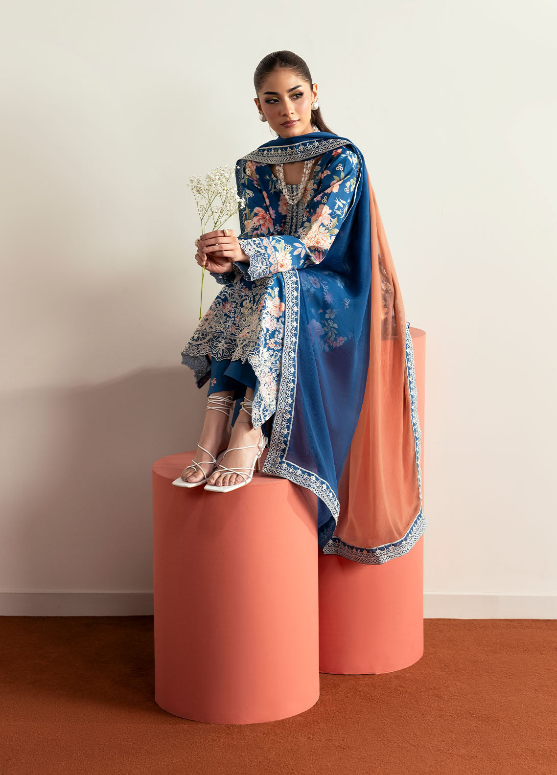 Gulaal Stitched 3 Piece Basic Lawn Collection'2025-Serenade