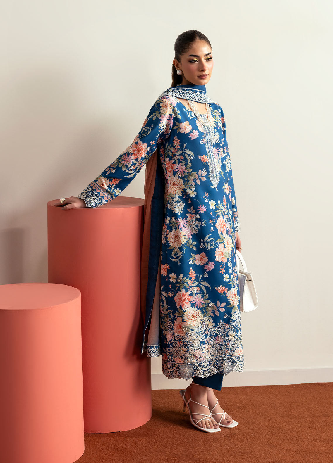 Gulaal Stitched 3 Piece Basic Lawn Collection'2025-Serenade