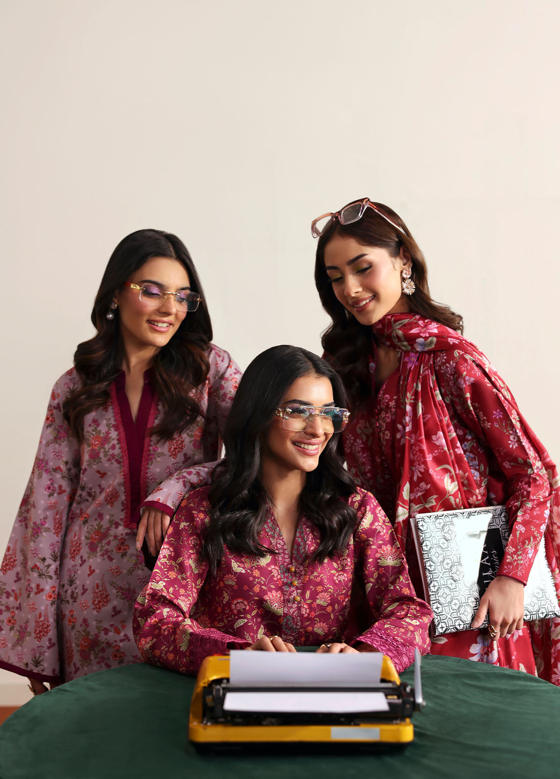 Gulaal Stitched 2 Piece Basic Lawn Collection'2025-Blossom