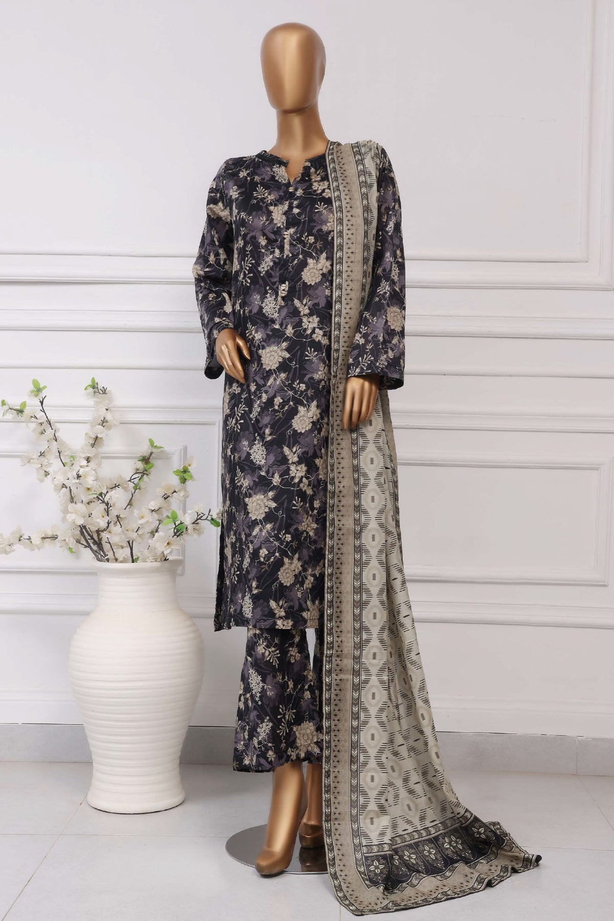 Sada Bahar Stitched 3 Piece Printed Lawn Vol-04 Collection'2025-PR-9543-Black