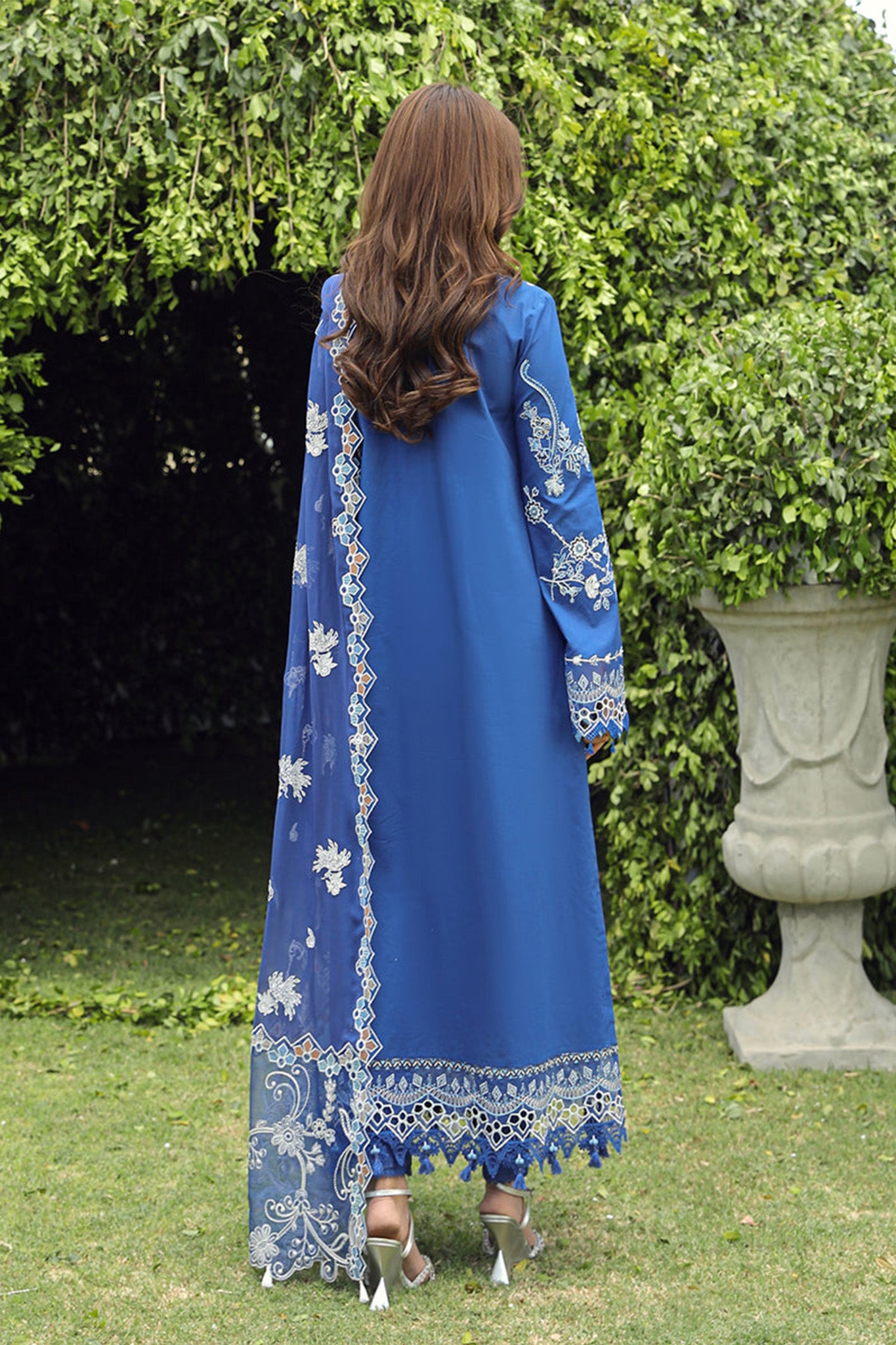 Qalamkar Unstitched 3 Piece Emb Festive Lawn Collection'2024-PS-08-Farheen