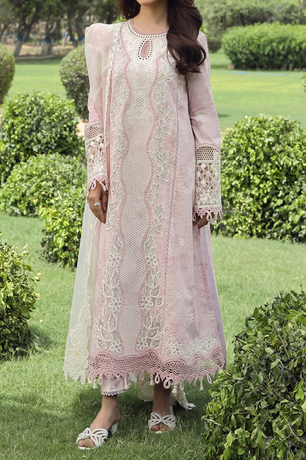 Qalamkar Unstitched 3 Piece Emb Festive Lawn Collection'2024-PS-09-Farva