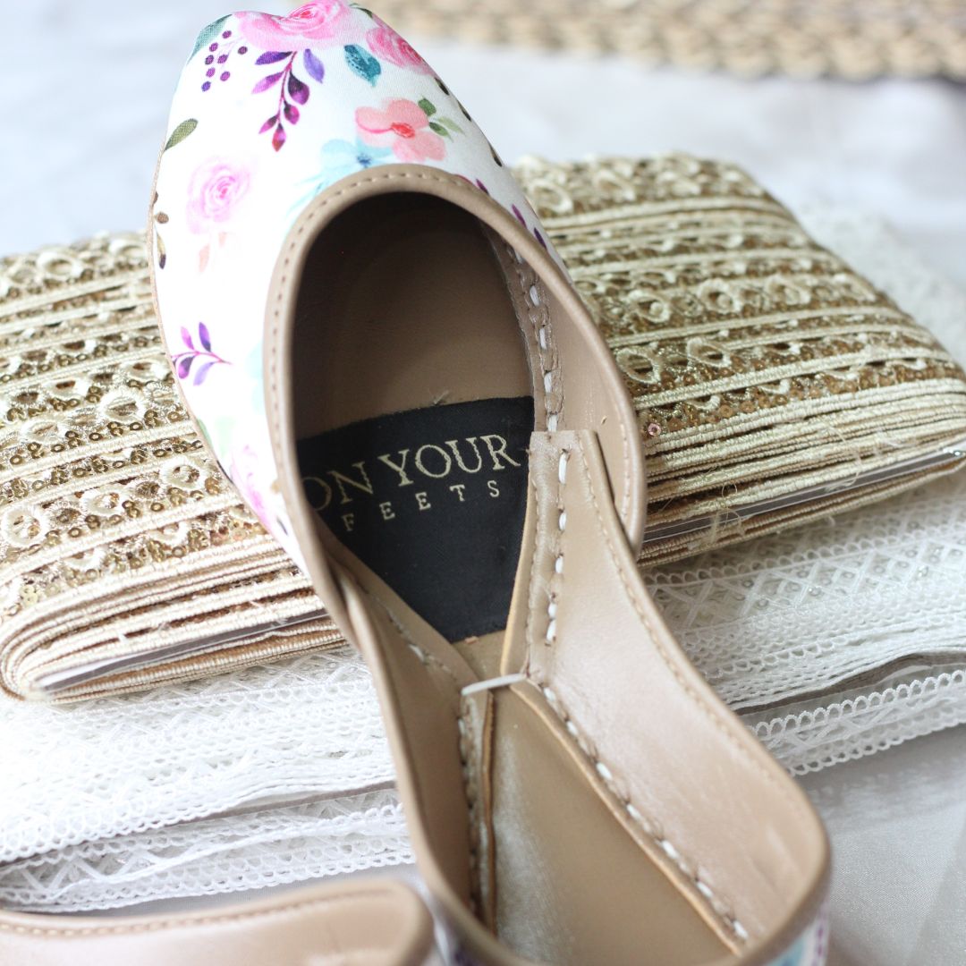 On Your Feets Casual Khussa-Petaline