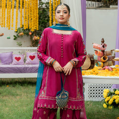 Mehndi Lagai Omal By Komal Stitched 3 Piece Wedding Formals Collection'2025-Reham