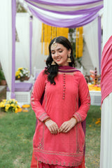 Mehndi Lagai Omal By Komal Stitched 3 Piece Wedding Formals Collection'2025-Dilruba