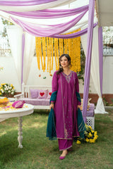 Mehndi Lagai Omal By Komal Stitched 3 Piece Wedding Formals Collection'2025-Shanze