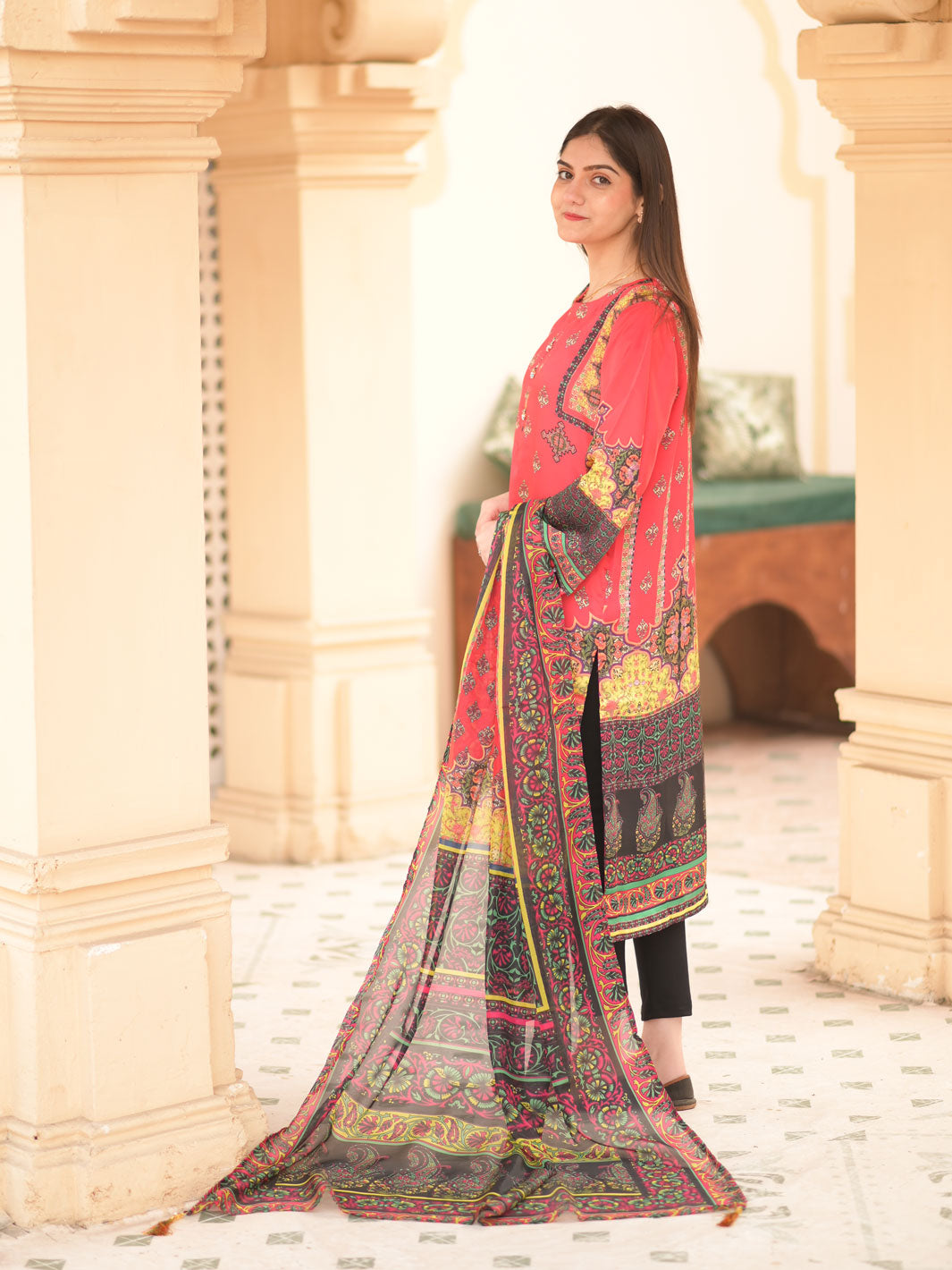 TNG - Kanwal Collection'2024