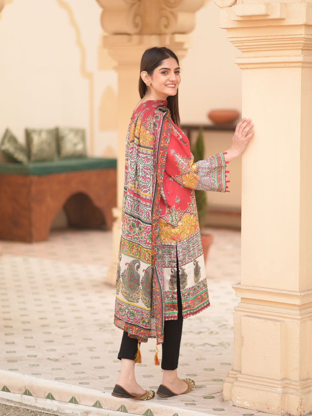 TNG - Kanwal Collection'2024