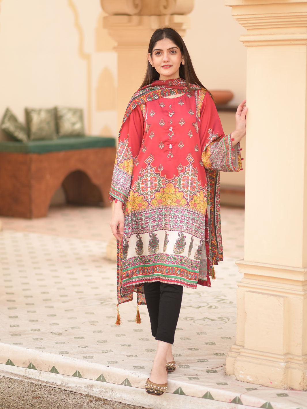 TNG - Kanwal Collection'2024