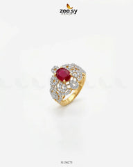 Queen’s Bold Stone Cluster Ring