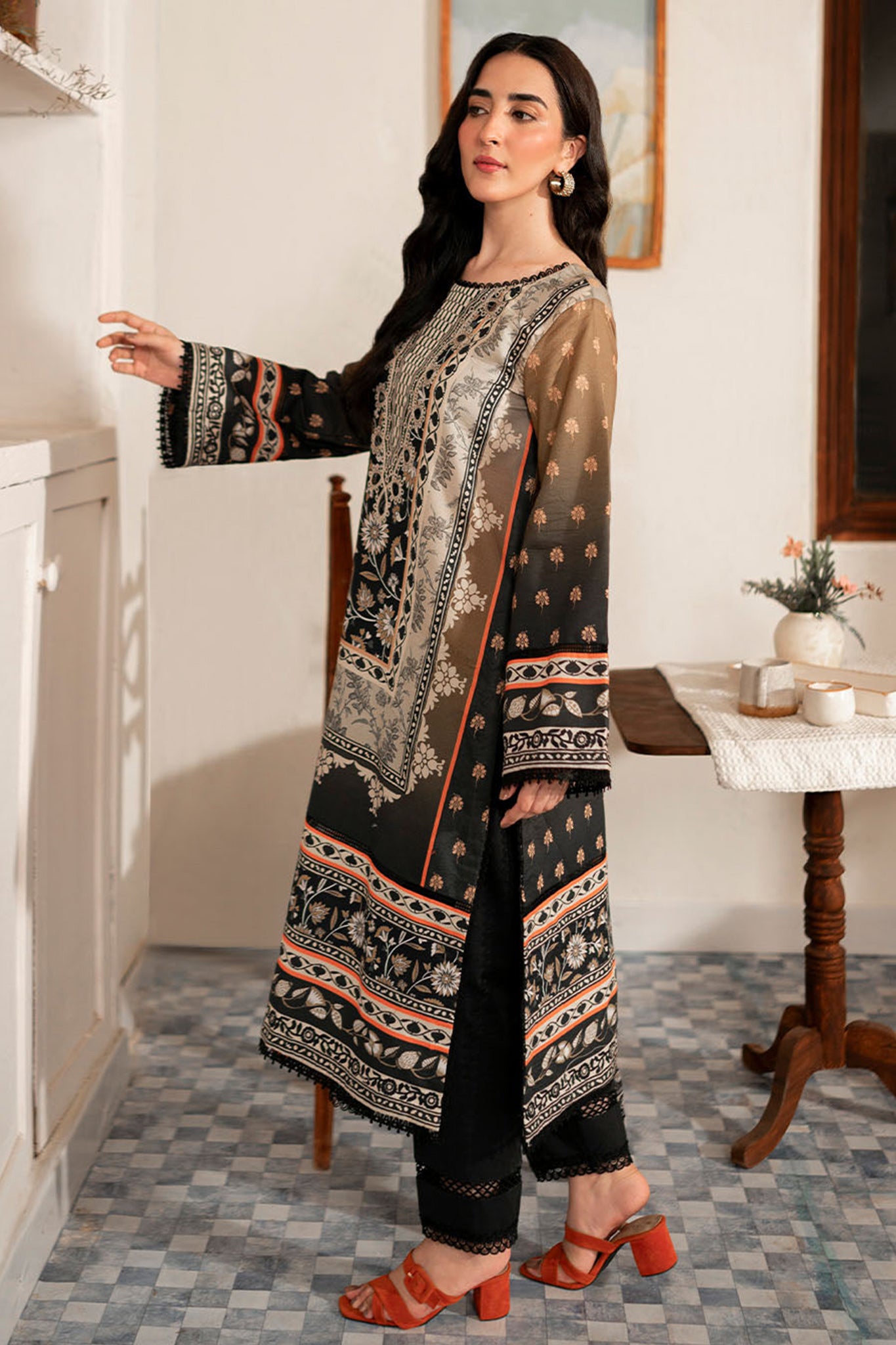 Selene By Roheenaz Unstitched 3 Piece Printed Cambric Fall Collection'2024-RNP-04-B-Jane