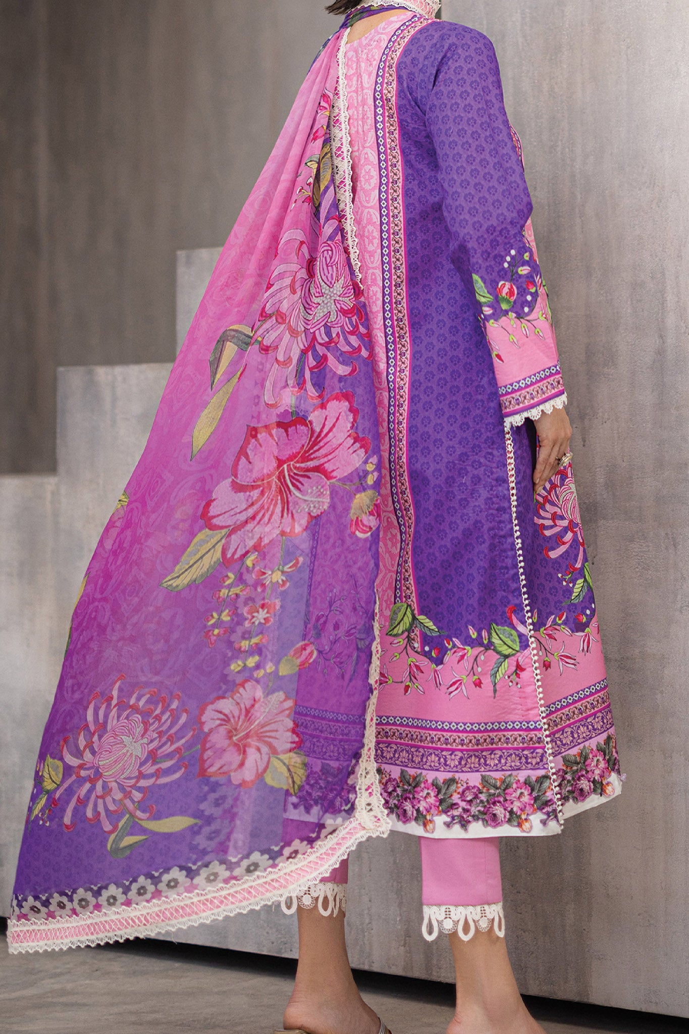 Azalea By Roheenaz Unstitched 3 Piece Printed Lawn Collection'2024-RNZ-04-B-Luxe Bloom
