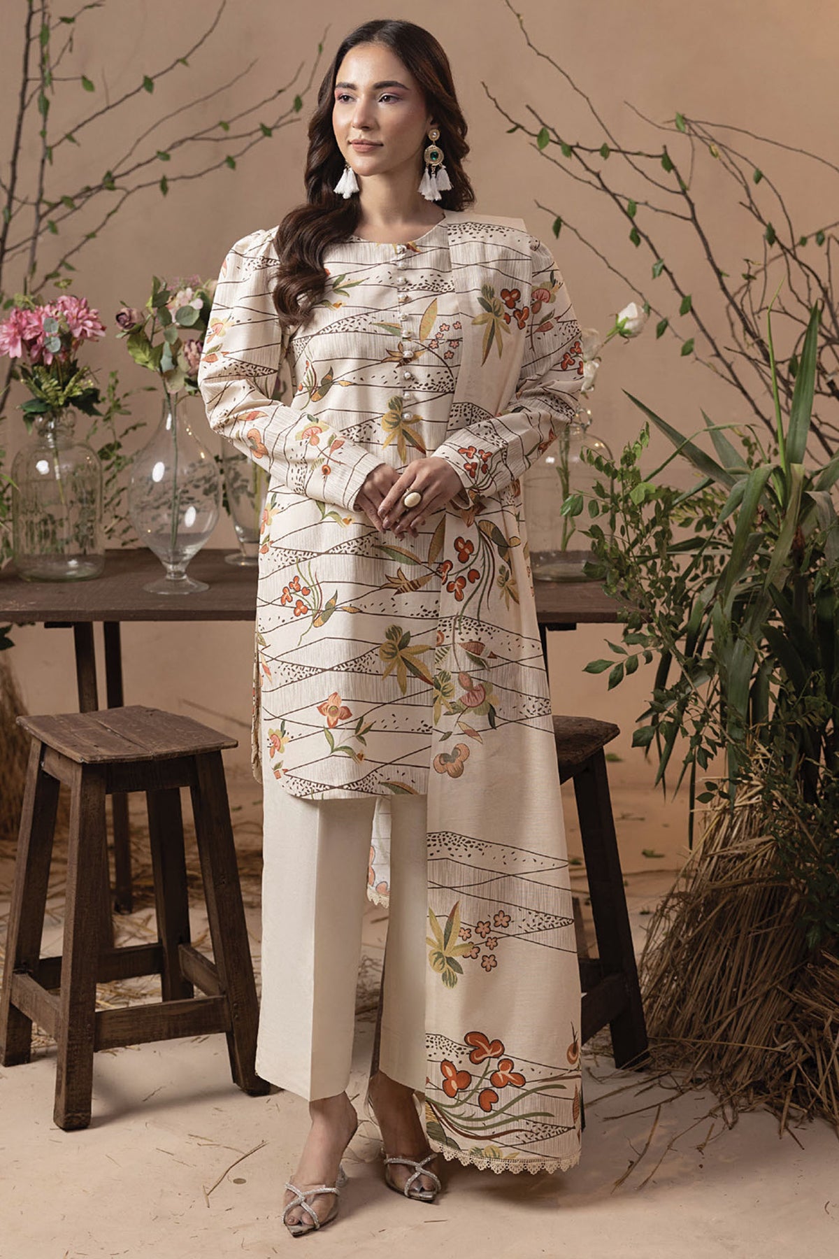 Raya By Humdum Unstitched 3 Piece Printed Khaddar Collection'2024-D-04