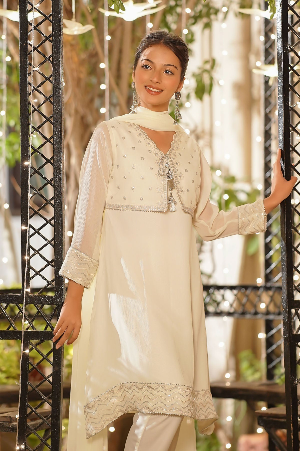 Ochre Clothing Girls Full Suits Chiffon Embroidered 3 Pc Suit