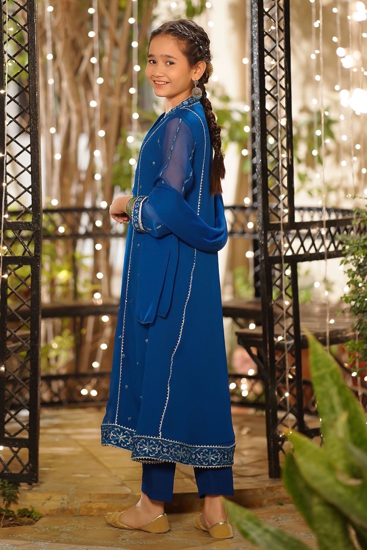 Ochre Clothing Girls Full Suits Chiffon Embroidered 3 Pc Suit