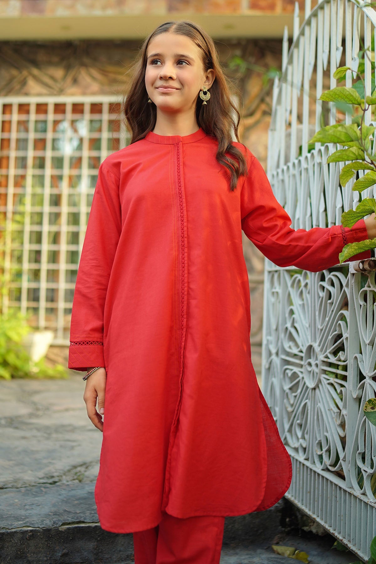 Ochre Clothing Cotton Karandi 2 Pc Suit Collection'2025