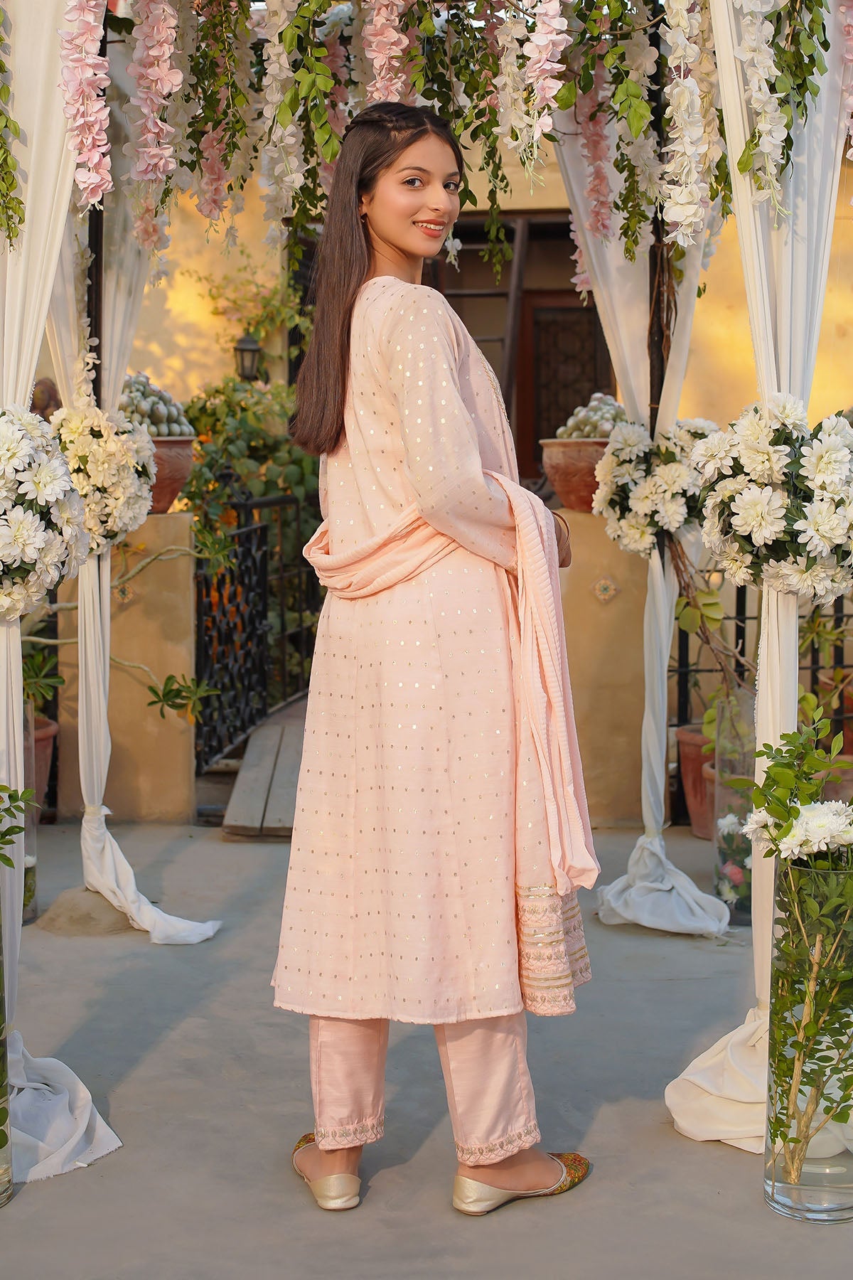Ochre Clothing Girls Full Suits Slub Manar Embroidered 3 Pc Suit