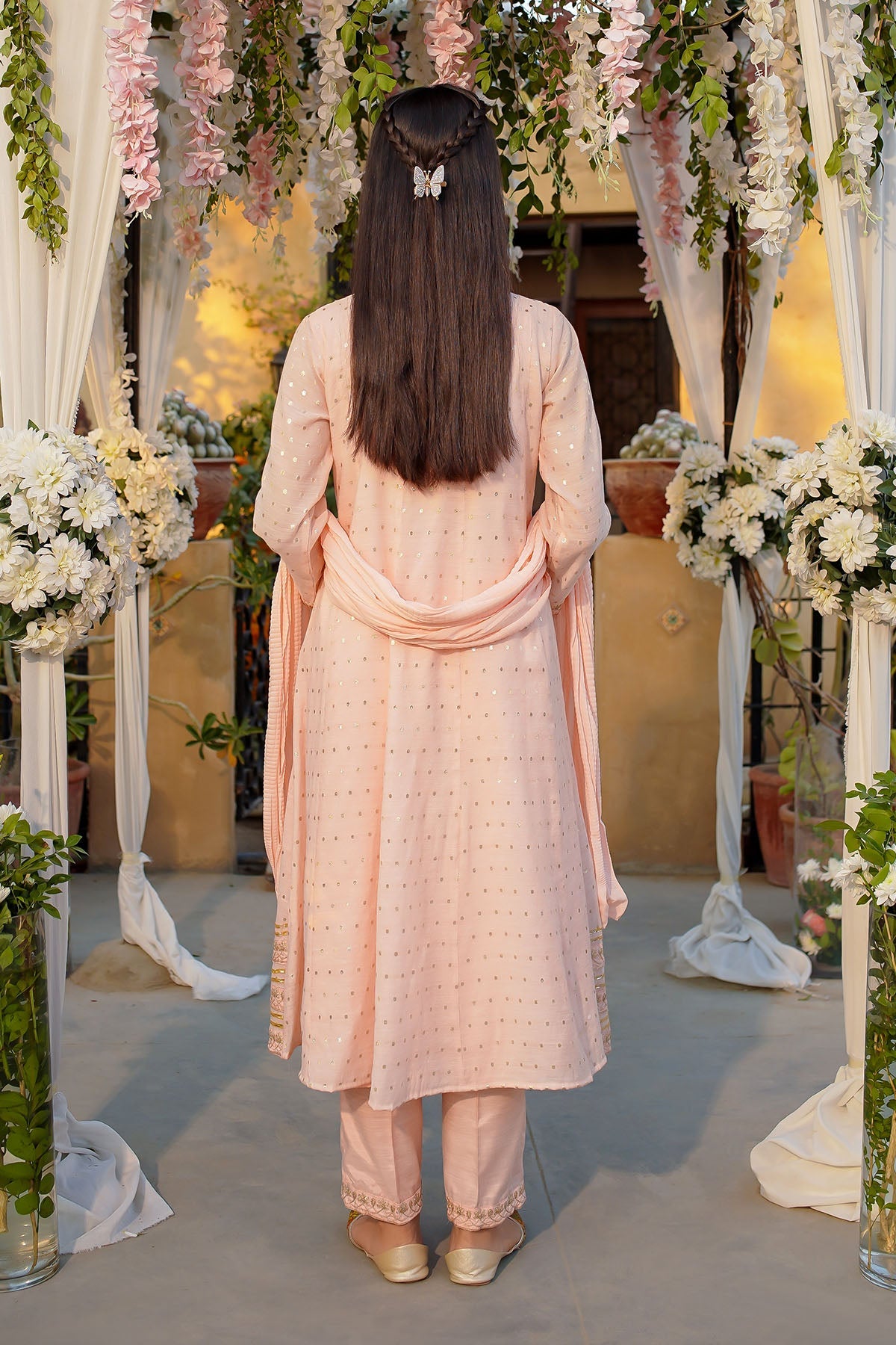 Ochre Clothing Girls Full Suits Slub Manar Embroidered 3 Pc Suit