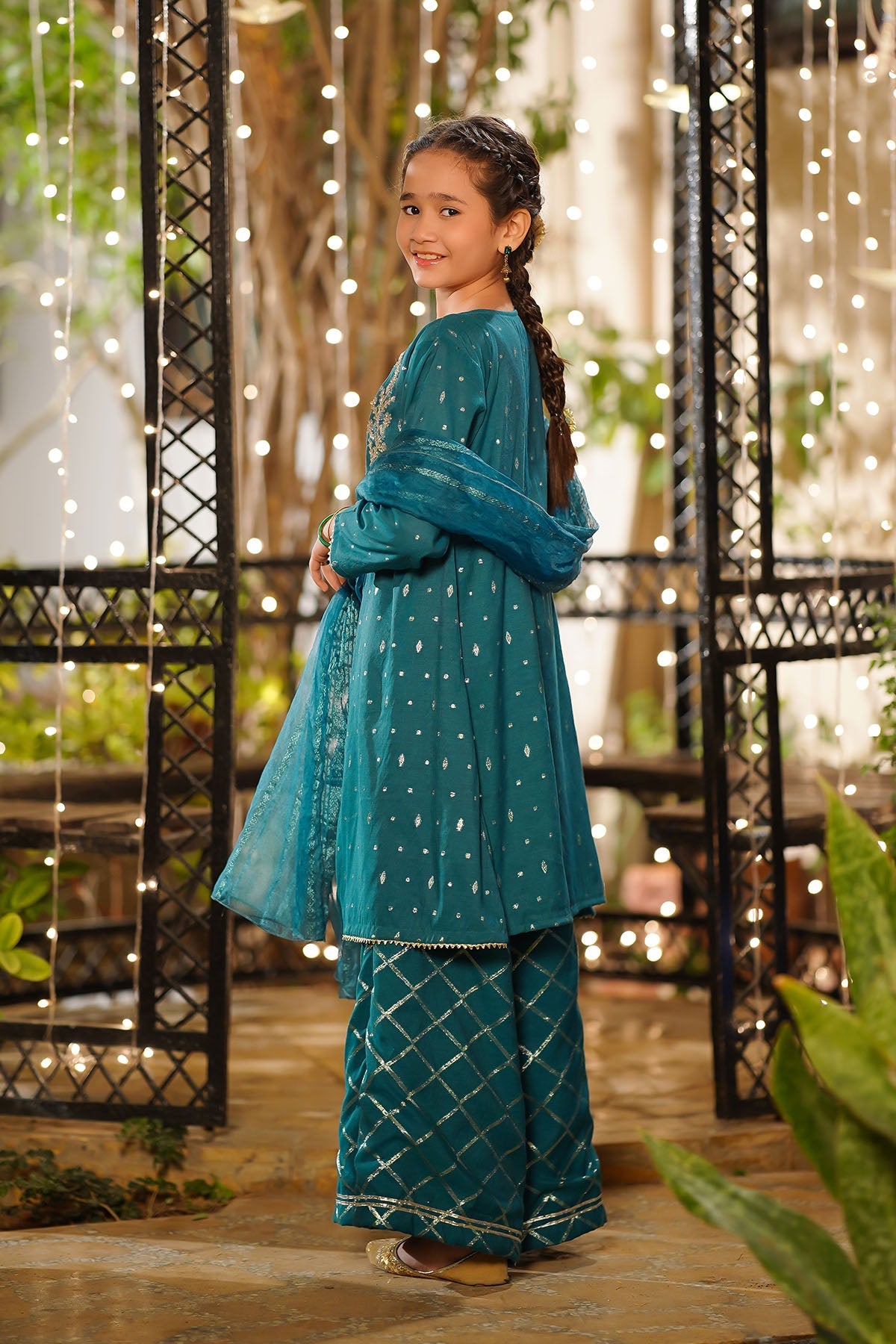 Ochre Clothing Girls Full Suits Viscose Jacquard Hand Adda Work 3 Pc  Suit