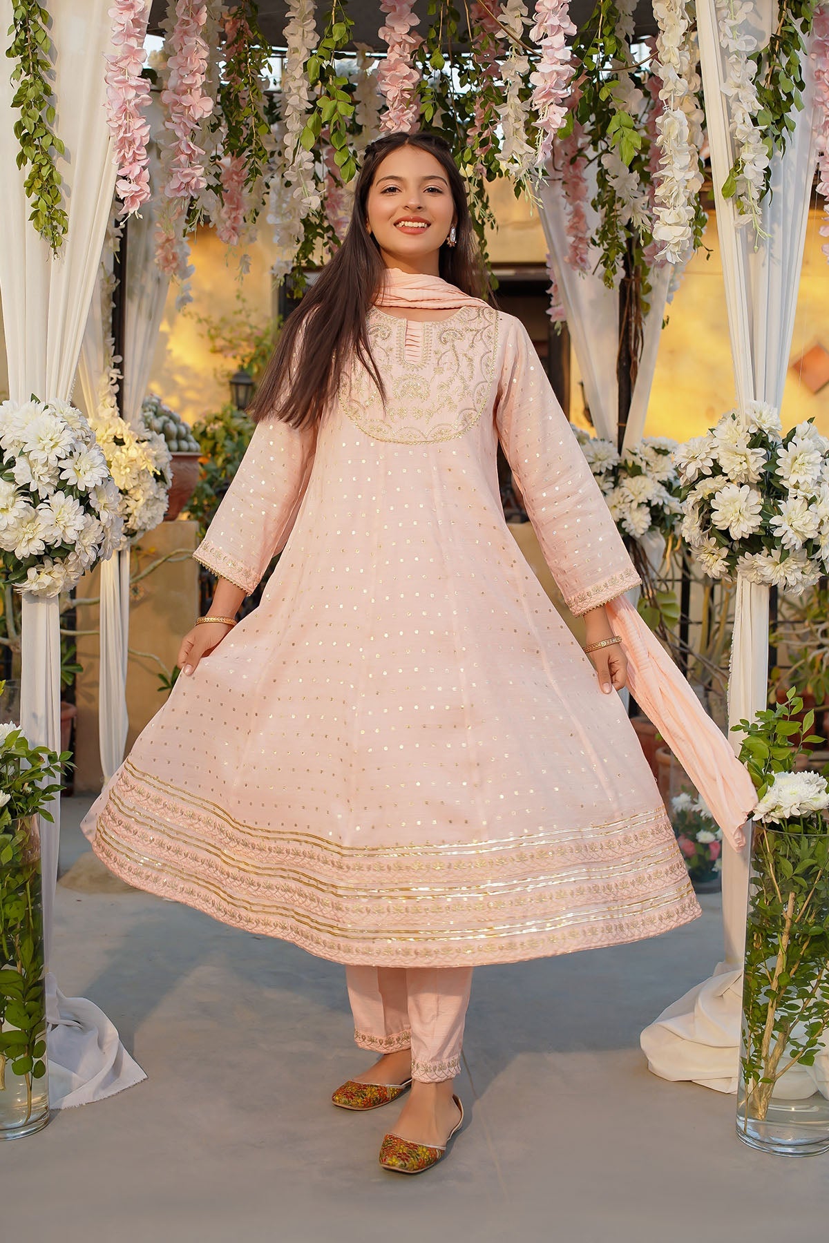 Ochre Clothing Girls Full Suits Slub Manar Embroidered 3 Pc Suit