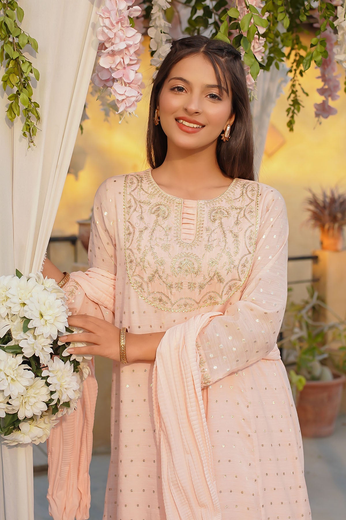 Ochre Clothing Girls Full Suits Slub Manar Embroidered 3 Pc Suit