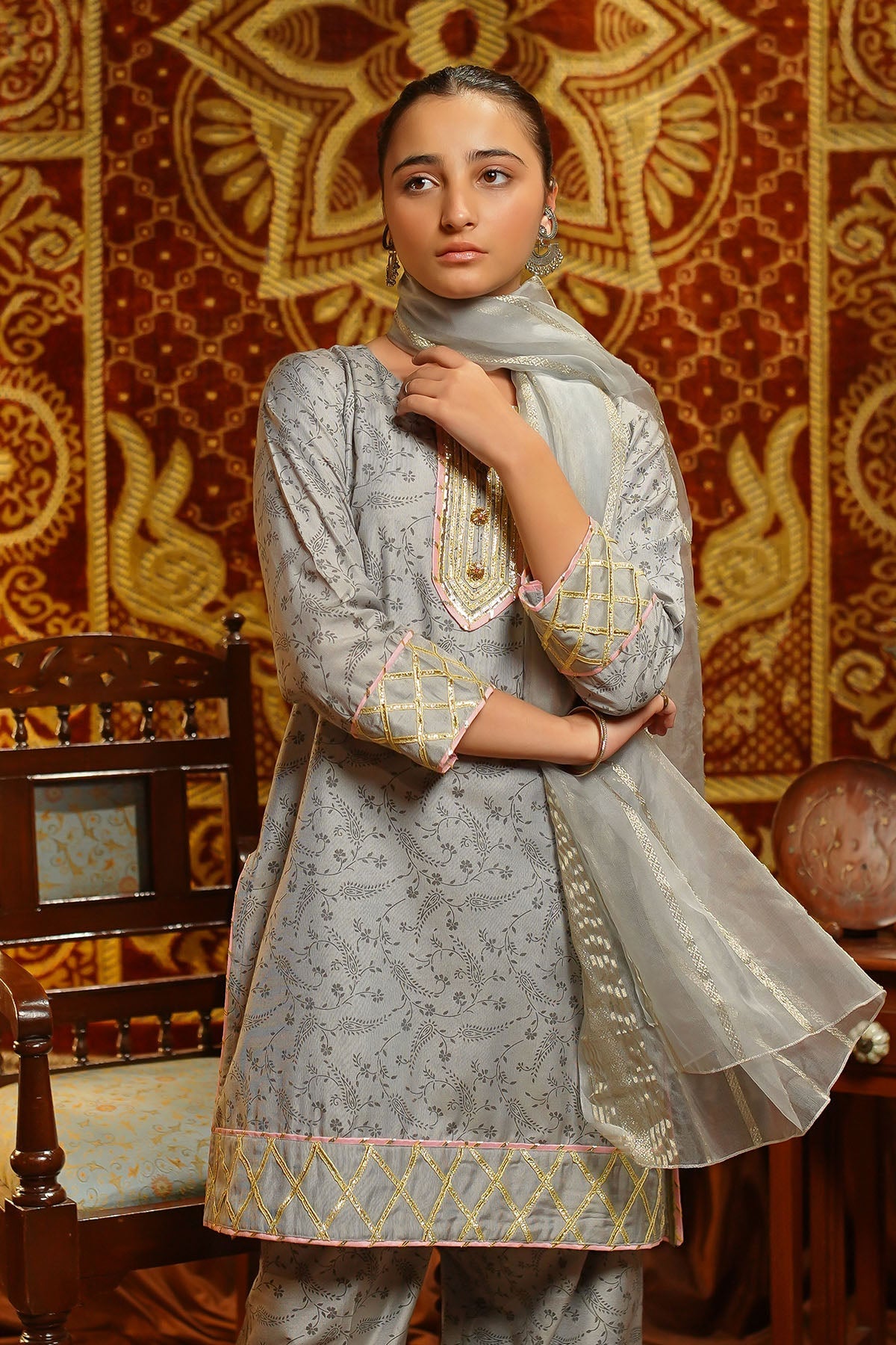 Ochre Clothing Girls Full Suits Cotton Silk Embellished 3 Pc Suit