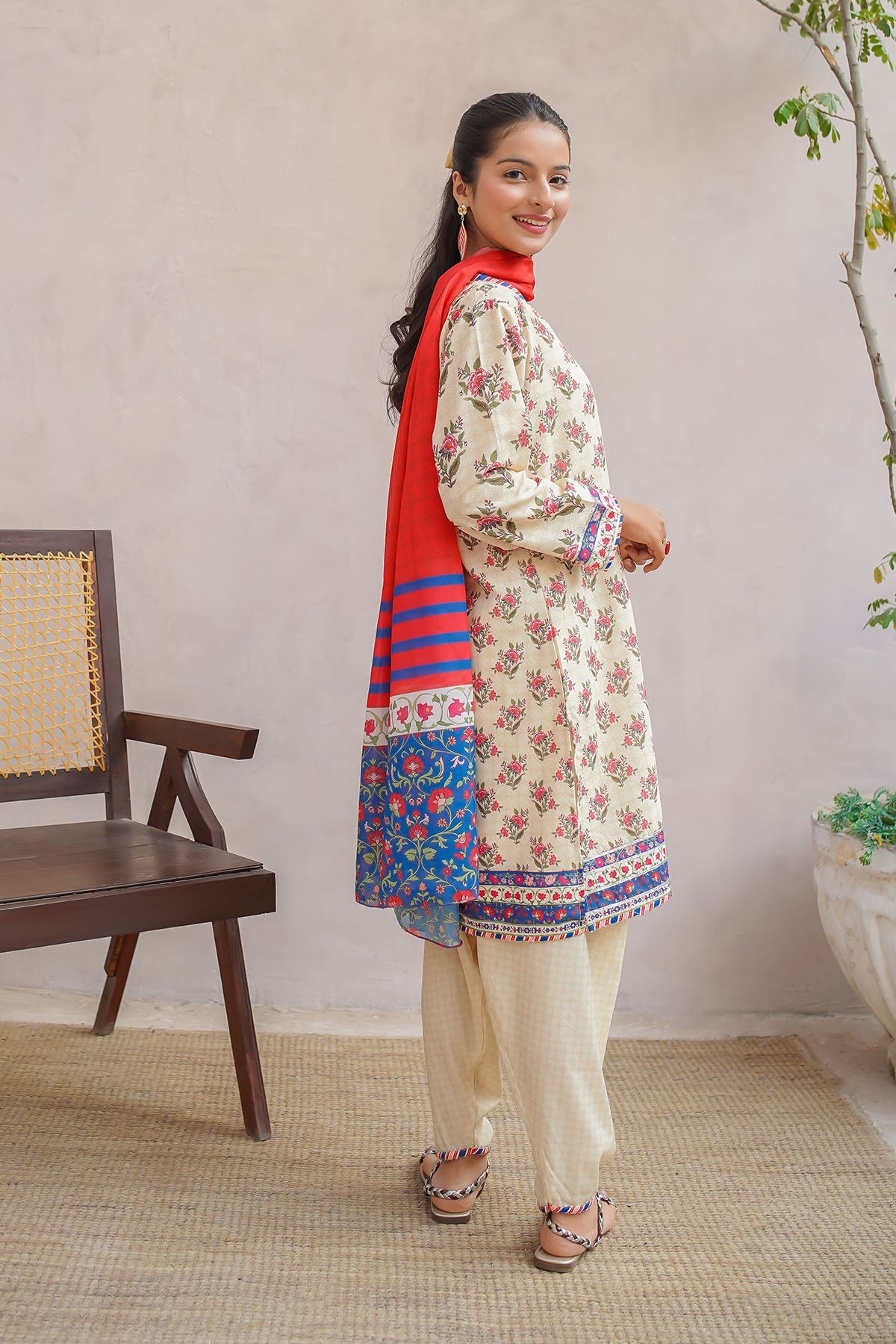 Ochre Clothing Girls Full Suits Swiss Lawn Digital Printed 3 Pc Suit
